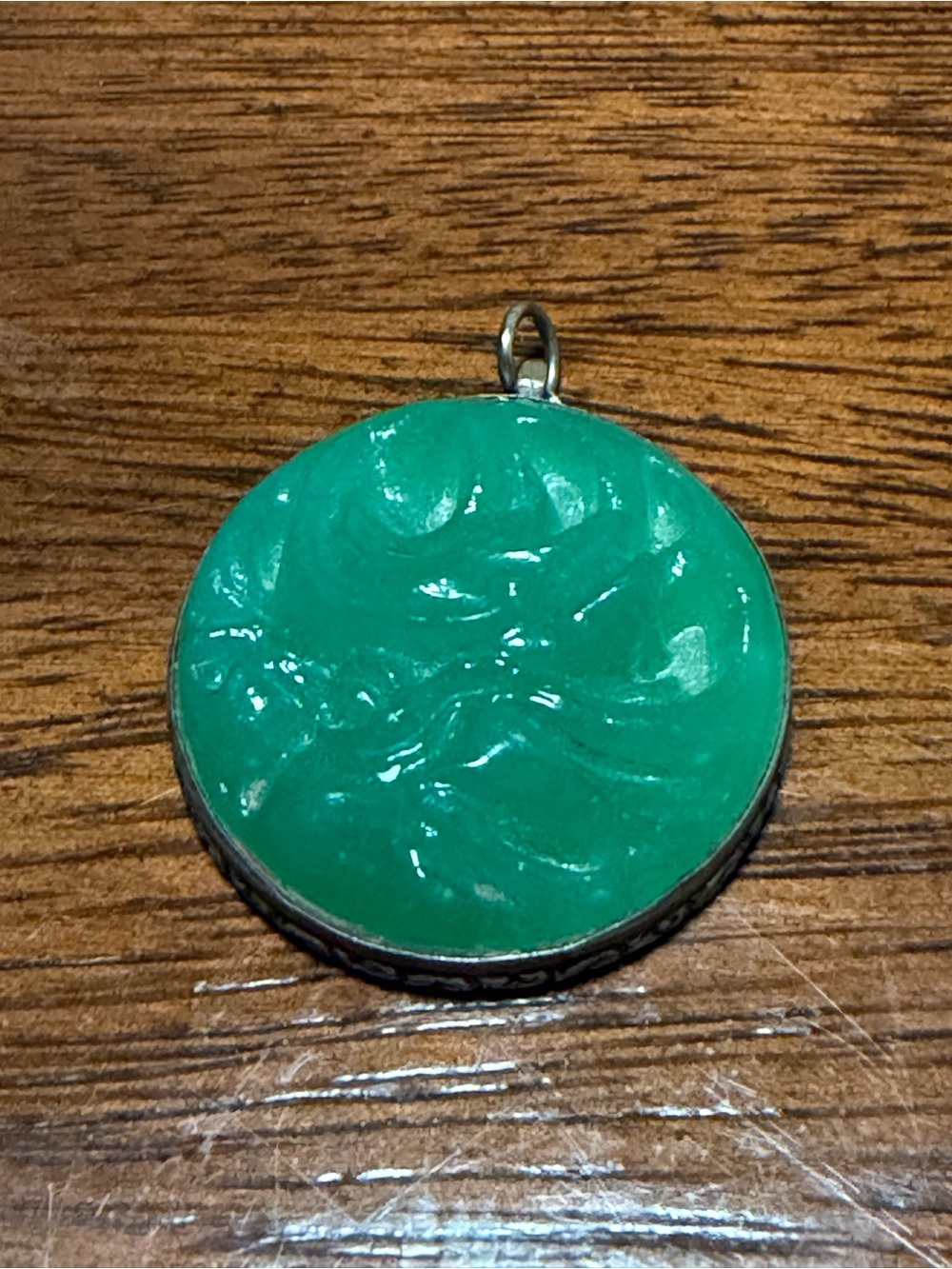 vintage-style sterling silver pendant resembles green jadeite or carved glass